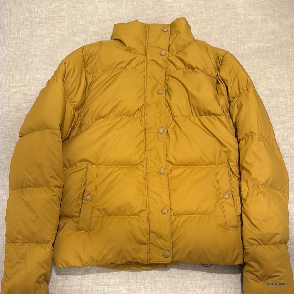 Patagonia Women's Silent Down Jacket M